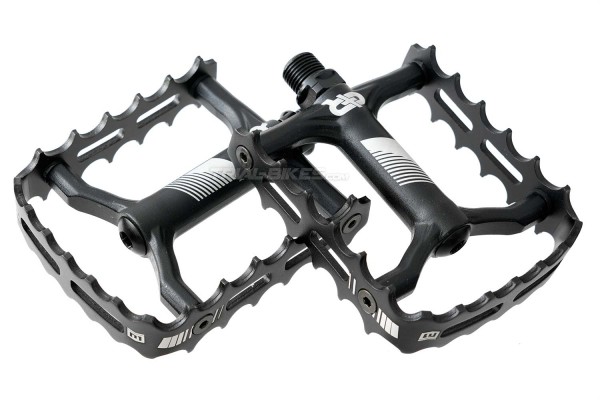 Comas 7075 Pedals